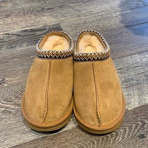 New Ugg Tasman Slipper